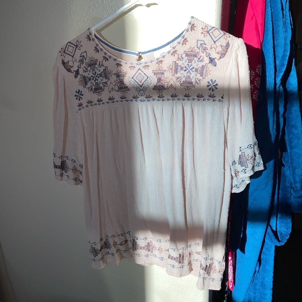 blush/light pink blouse